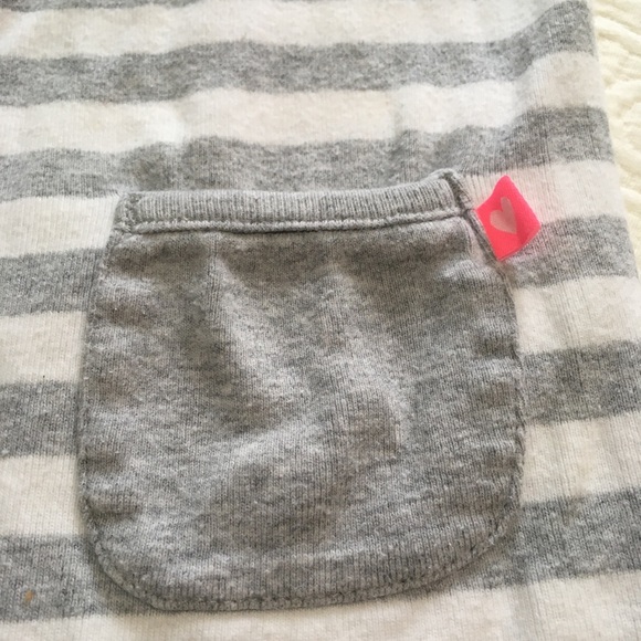 12m (4/$20) Hooded Romper by Carter’s - Picture 9 of 10